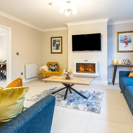 No 20 Holiday Village Holiday home *